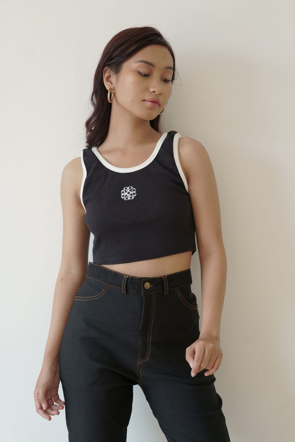 Amygo Anagram Ribbed Cropped Tank Top in Black on White