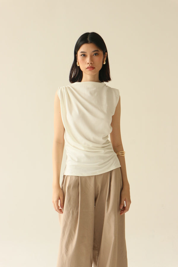Amygo Store - Mae ruched anagram top