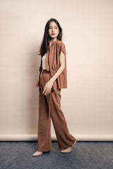 Set Chile Zipper Outer Top & Oslo Cutbray Pants in Tawny Brown