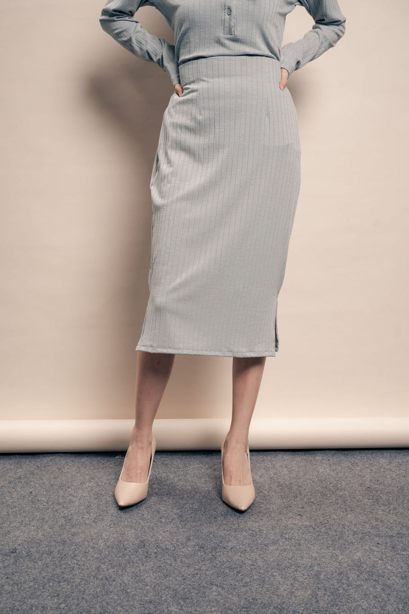 Gina Midi Skirt in Fog Grey