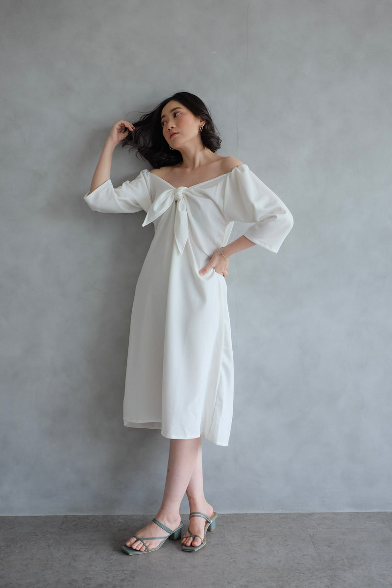 Amber Knot Multiway Dress in Pearl White
