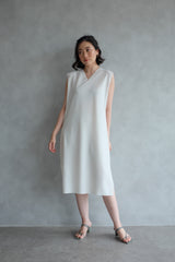 The Minimalist Dress In Pearl White
