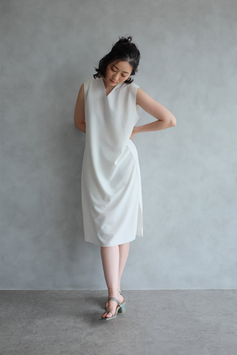 The Minimalist Dress In Pearl White