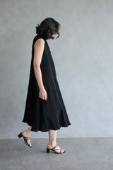 Margo Pleats Dress In Black