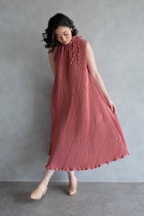 Margo Pleats Dress In Dusty Pink