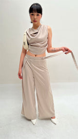 Set Eden Satin Top & Eden Satin Cullote Pants in Light Grey