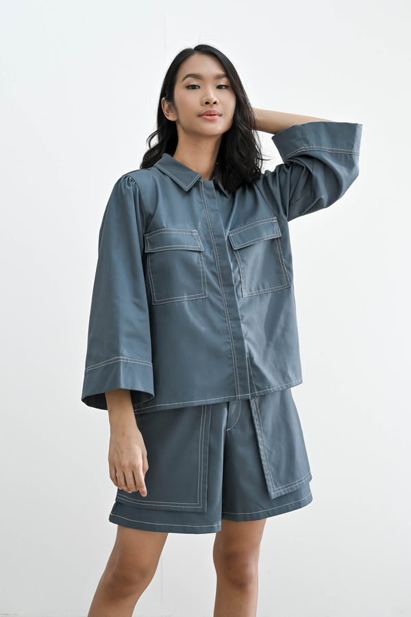 JACKIE TOP IN DENIM BLUE