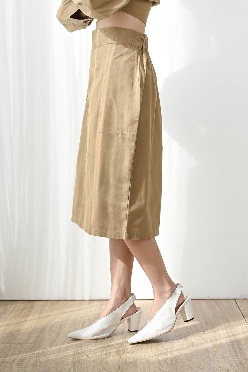 Set Humble Cropped Jacket + Kind Simple Midi Skirt in Camel